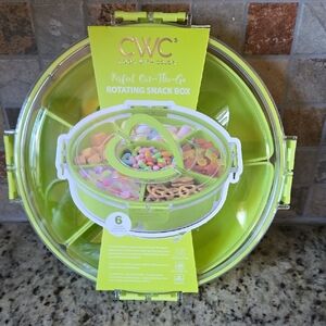 Green Rotating Snack Box